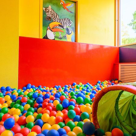 Summio Landgoed Het Grote Zand Hotel Hooghalen Luaran gambar