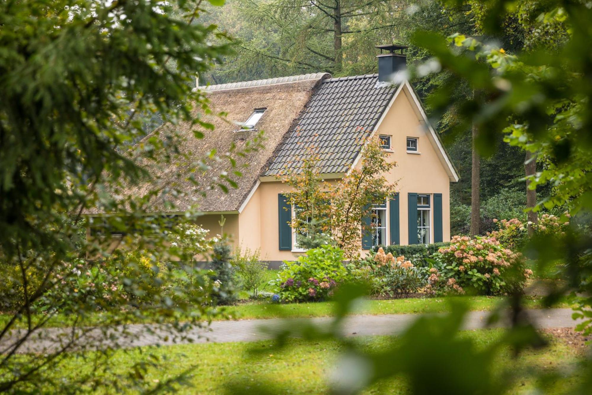 Summio Landgoed Het Grote Zand Hotel Hooghalen Luaran gambar
